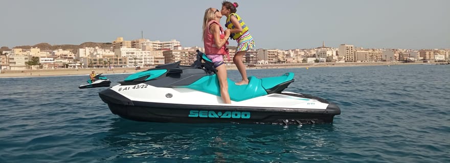 Alicante : session de jet ski de 30 minutes avec moniteur
