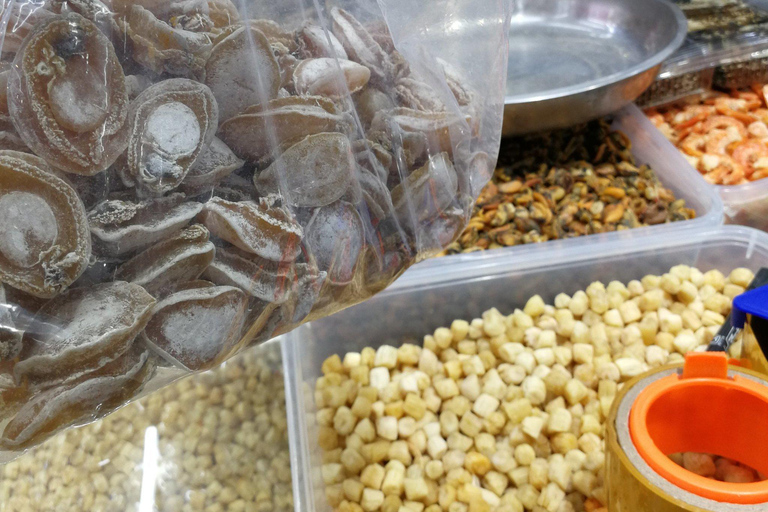 Guangzhou: Dried Seafood Market & Yum Cha Experience