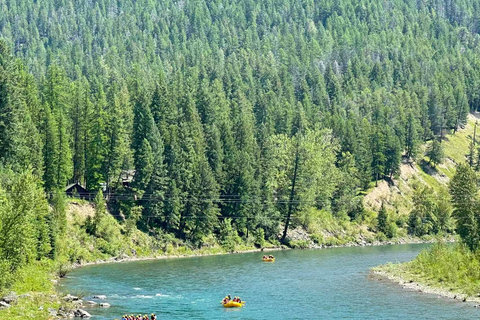From Seattle: 3-Day Glacier National Park Tour with Guide