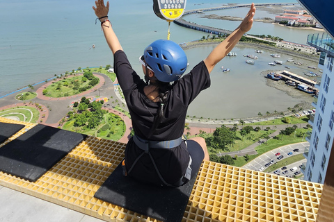 Ciudad de Panamá: Experiencia POIN de escalada en Ciudad de Panamá