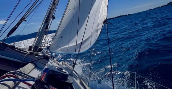 Sailing on Lake Garda in a sailboat