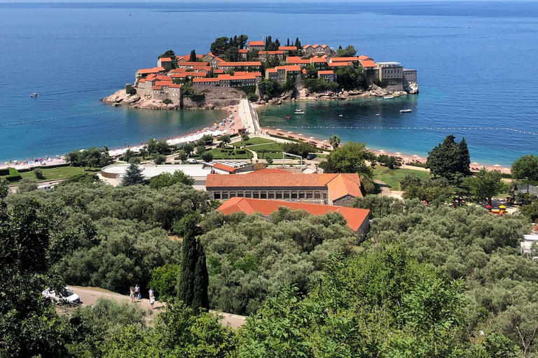 Budva: Bezaubernde Mediterranität