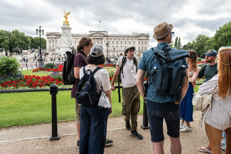 London: Big Ben, Churchill War Rooms & Buck'ham Palace Tour