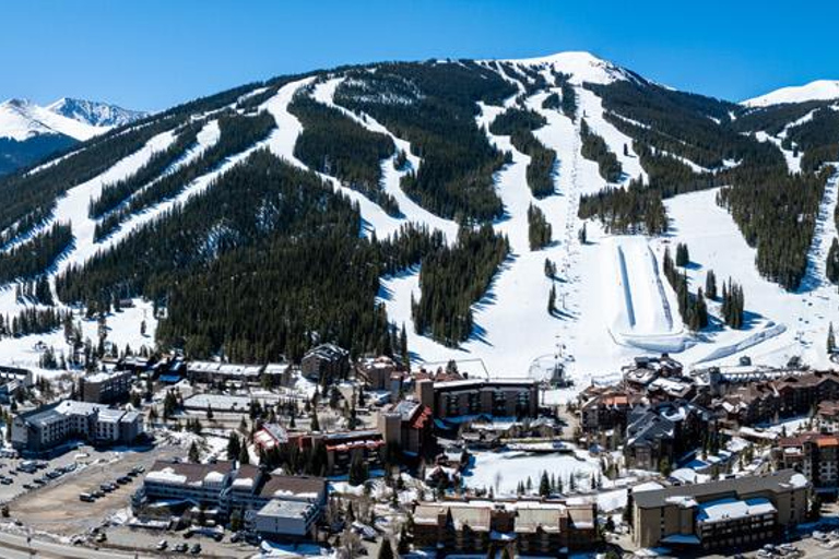 From Denver: Copper Mountain Snow Day with Lift & Rentals