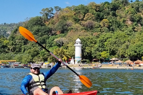 Ilopango : excursion en kayak sur le lac Ilopango, du lundi au vendredi.Ilopango : KAYAK visite le lac Ilopango du lundi au vendredi