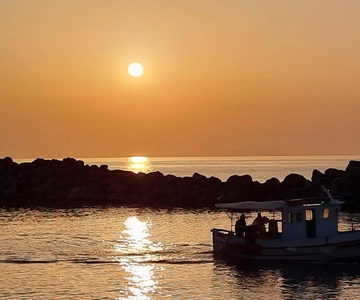 Sisi Crète : Excursion privée en hors-bord sur la côte nord