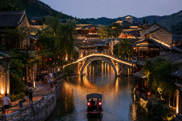 Beijing: Gubei Water Town Day-to-Evening Trip Beijing: Gubei Water Town Day-to-Night Experience Tour