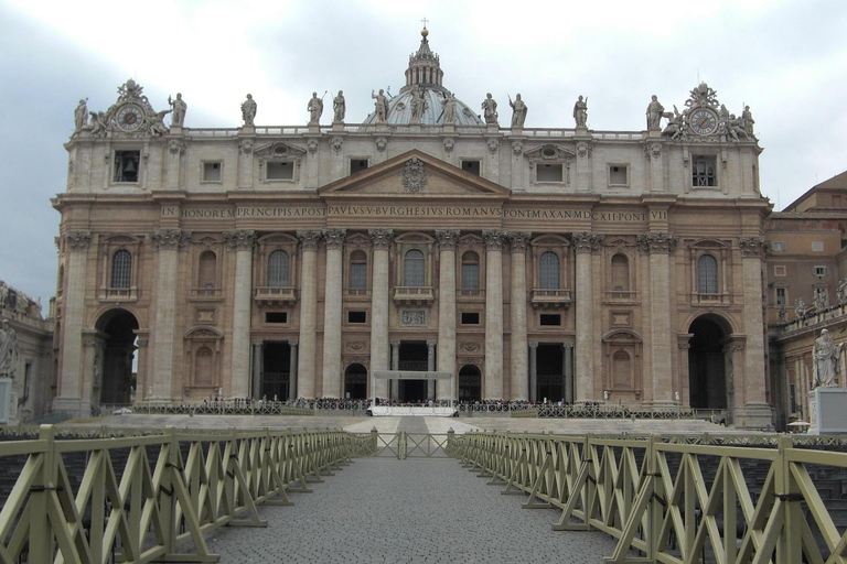 Papal Audience with Papa Leone XIV Expert Guide & Tickets Papal Audience + Small Group