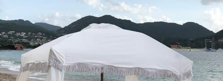 Sainte-Lucie : Sunset Soirée Beach Cabana Picnic