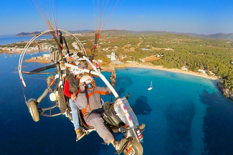 Paseo en Parapente a motor en Ibiza