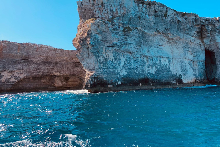 Mellieha: 3:00pm Speedboat round Comino Caves 2h Blue Lagoon