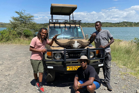 Excursão a pé de um dia para fazer um safári no Parque Nacional de Arusha