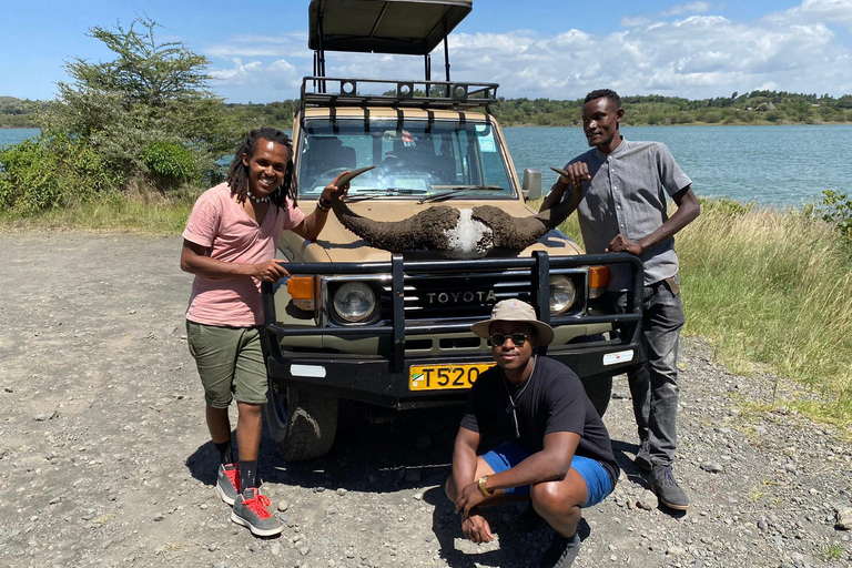 Excursão a pé de um dia para fazer um safári no Parque Nacional de Arusha