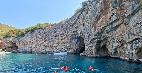 4-Hour Boka Bay Tour