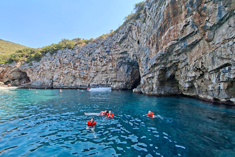 4-Hour Boka Bay Tour