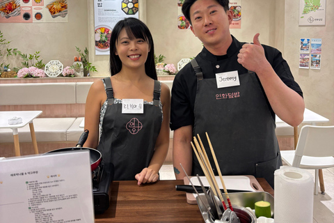 Busan: Market Tour, Cooking Class, and Games