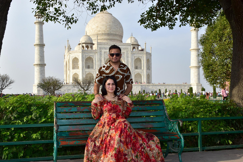 Vanuit New Delhi: Dagtrip naar Taj Mahal en Agra FortTour zonder lunch &amp; entreegeld