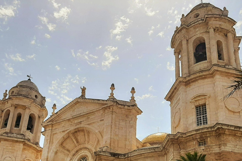 Cádiz: Private Cultural Walking Tour for Cruise Passengers