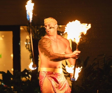 Oahu: Queens Waikiki Luau