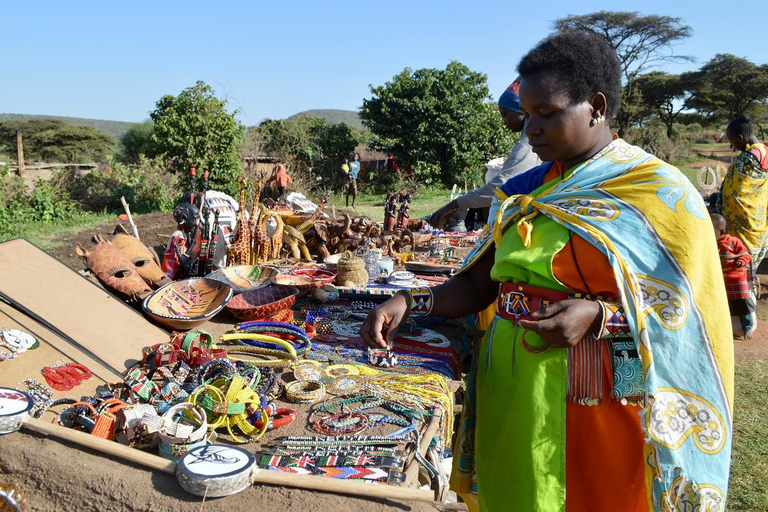 Experiência de excursão de um dia à vila Masai saindo de NairóbiExperiência de passeio de um dia na aldeia Masai saindo de Nairóbi