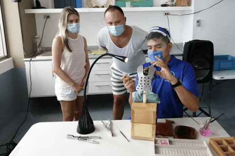 La Paz: Pearl Farm Experience and shop