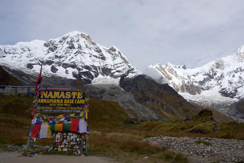 Pokhara : 7 jours de trek au camp de base de l&#039;Annapurna avec source d&#039;eau chaude