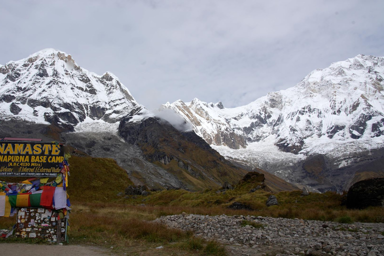 Pokhara : Trekking del Campo Base dell&#039;Annapurna di 7 giorni con sorgente termale