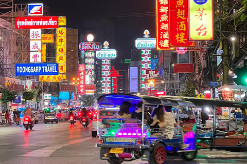 Visite nocturne de Bangkok : Nourriture, Temple et Tuk-Tuk