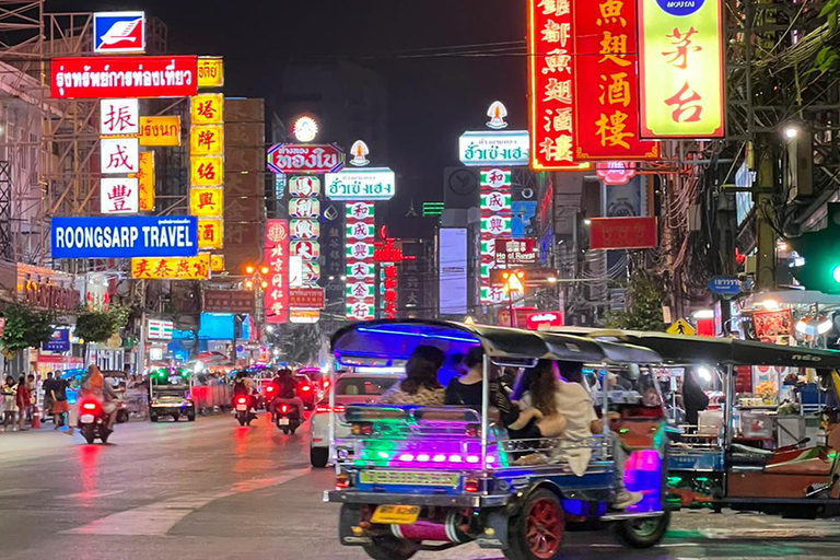 Visite nocturne de Bangkok : Nourriture, Temple et Tuk-Tuk