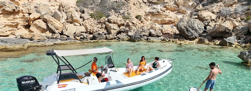 Excursion en bateau privé et plongée en apnée dans la réserve marine de Majorque