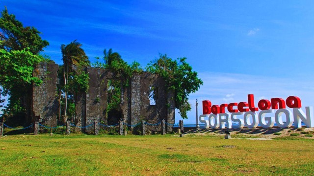 Visit Bicol Philippines Sorsogon City Tour with Bulusan Lake in Daraga, Philippines