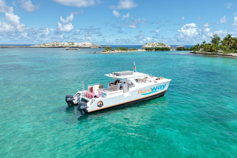 Fajardo : Excursion en bateau à moteur Icacos avec plongée en apnée, déjeuner et boissonsIcacos Power Catamaran Snorkel and Beach Tour