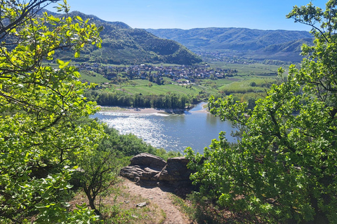 Vienna: Scenic Hiking Tour to Dürnstein/Wachau with Transfer