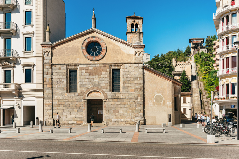 Milán: Excursión de un día al Lago de Como y Lugano con crucero privado