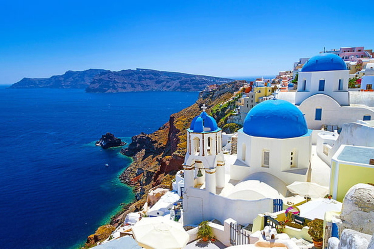 Santorini: Private Jeep Tour to Island Highlights
