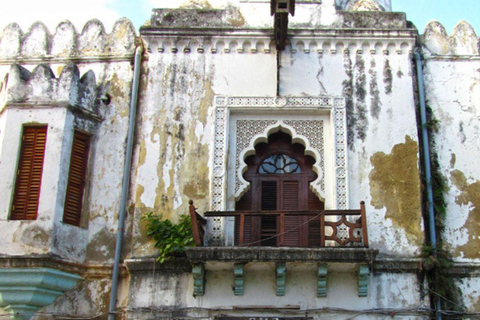 جولة في جزيرة السجن، تجربة استراحة الغداء في زنجبار