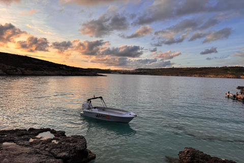 Malta: Private Boat Trip to Blue Lagoon & Crystal Lagoon 4 Hours