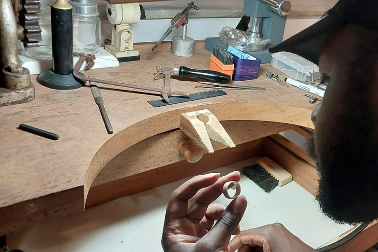 Eternize your trip: Workshop to Create Your own Silver Ring