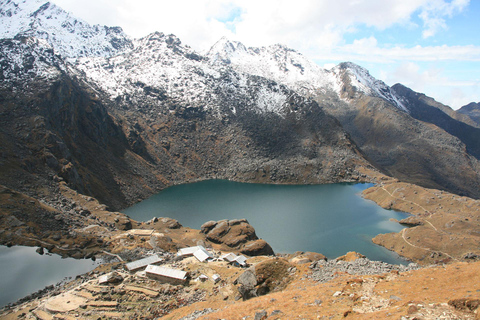 Kathmandu: 7-Day Gosaikunda Lake Trek with Accommodation Kathmandu: - 7 Day Gosaikunda Lake Trek with Accommodation