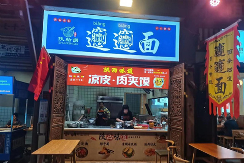 Zhangjiajie: Discovery more Night Market and Food Tour