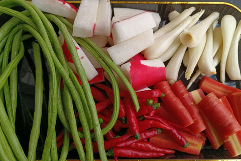 Chengdu: Sichuan Pickles Class with Market Visit & Meal