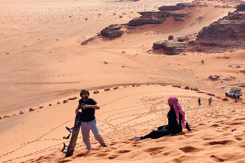 From Wadi Rum: 2-Day Red and White Desert Jeep Tour