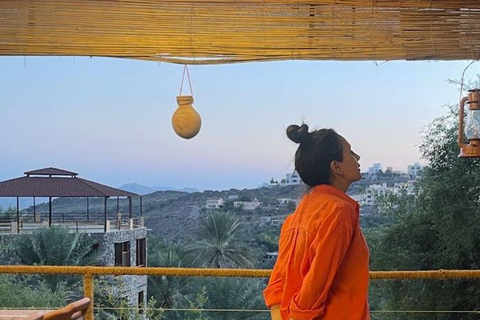 Wadi Ghul Adventure Hike, Misfat Al Abriyeen Tour & Lunch