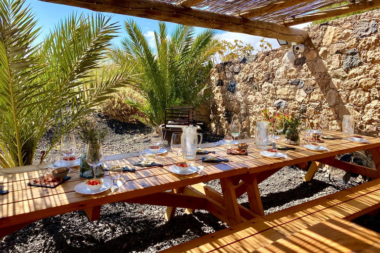 Fuerteventura: Tapas i lokalne życie - wycieczka z przewodnikiemFuerteventura: Tapas i lokalna wycieczka z przewodnikiem