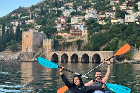 Alanya: Sunrise Kayaking with Views of Castle & Red Tower