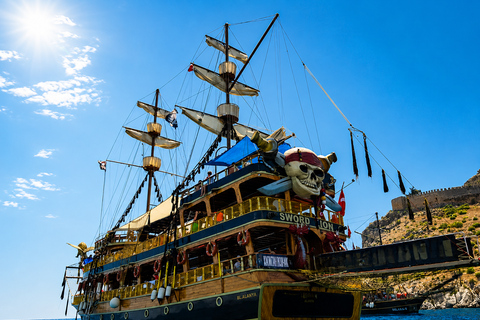 Alanya: Pirate Boat Cruise with Lunch and Swimming Stops Pirate Boat Trip with Hotel Transfer