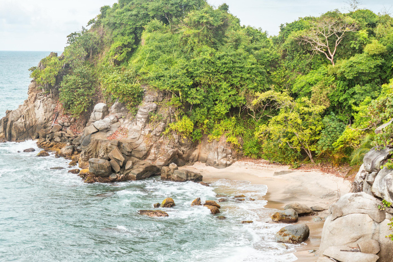 Cartagena – Tayrona Park: 2 days + Glamping + 7 beaches + Transportation