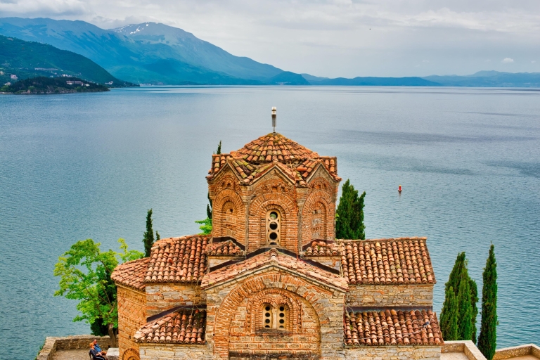 Entdeckung von Tirana nach Ohrid: Ein ganztägiges Balkan-Abenteuer