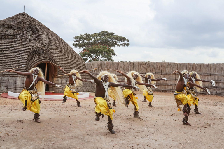 King's Palace and Ethnographic Museum Day Tour