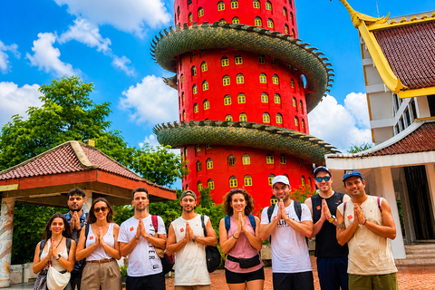 Private: Floating Market, Maeklong Train & Dragon Temple All-inclusive Package
